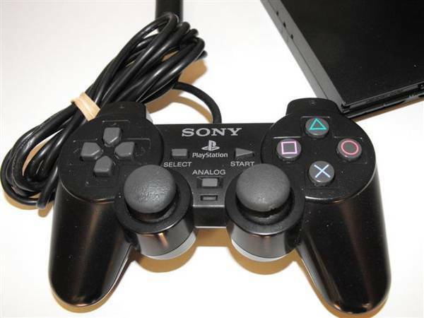 Black Playstation 2 Slim Console + 2 Dual Shock Controller PAL (Preowned)